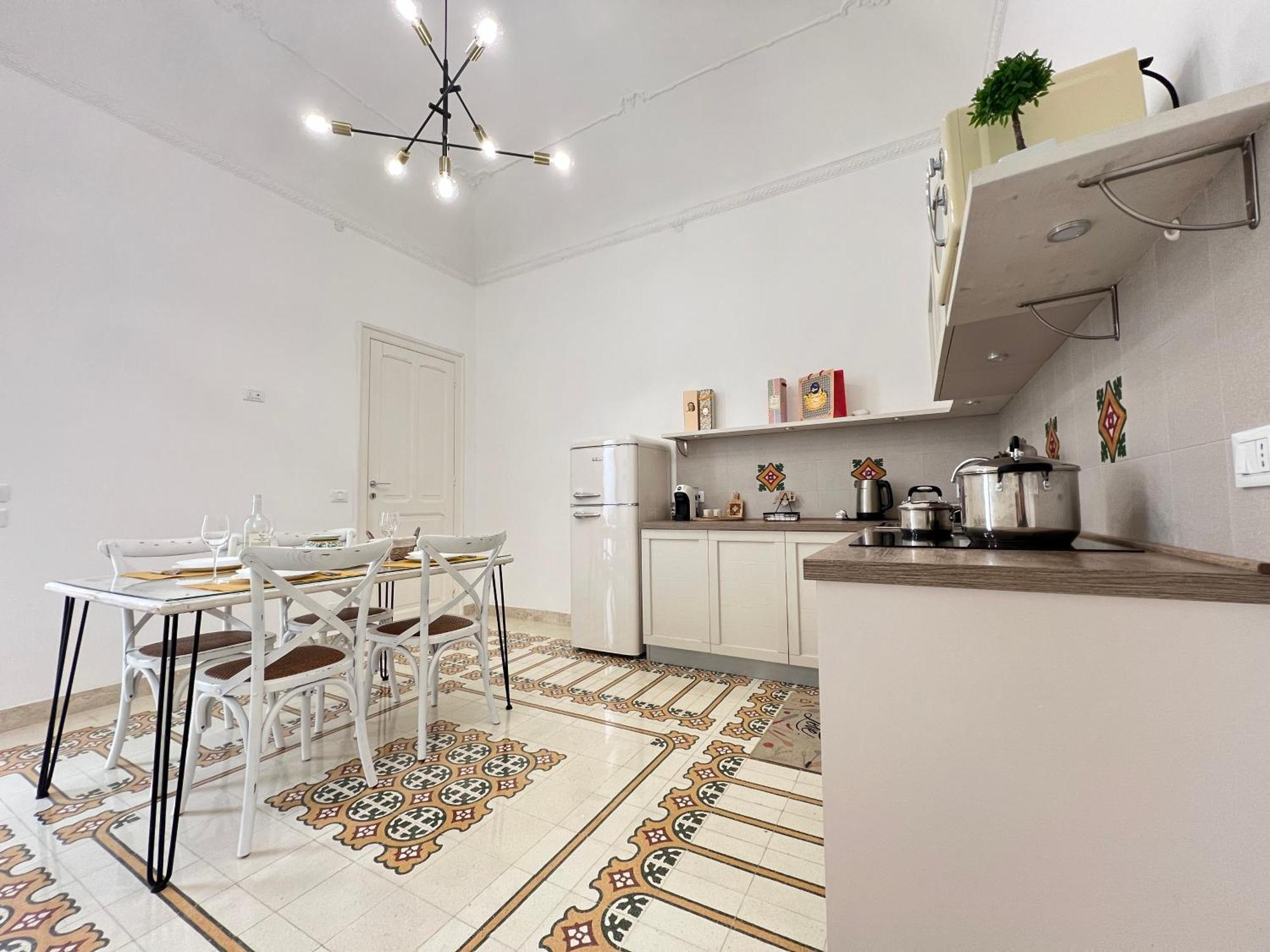 Capitano Apartments - Trapani City Centre Экстерьер фото
