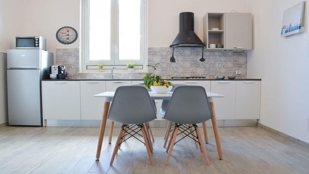 Capitano Apartments - Trapani City Centre Экстерьер фото